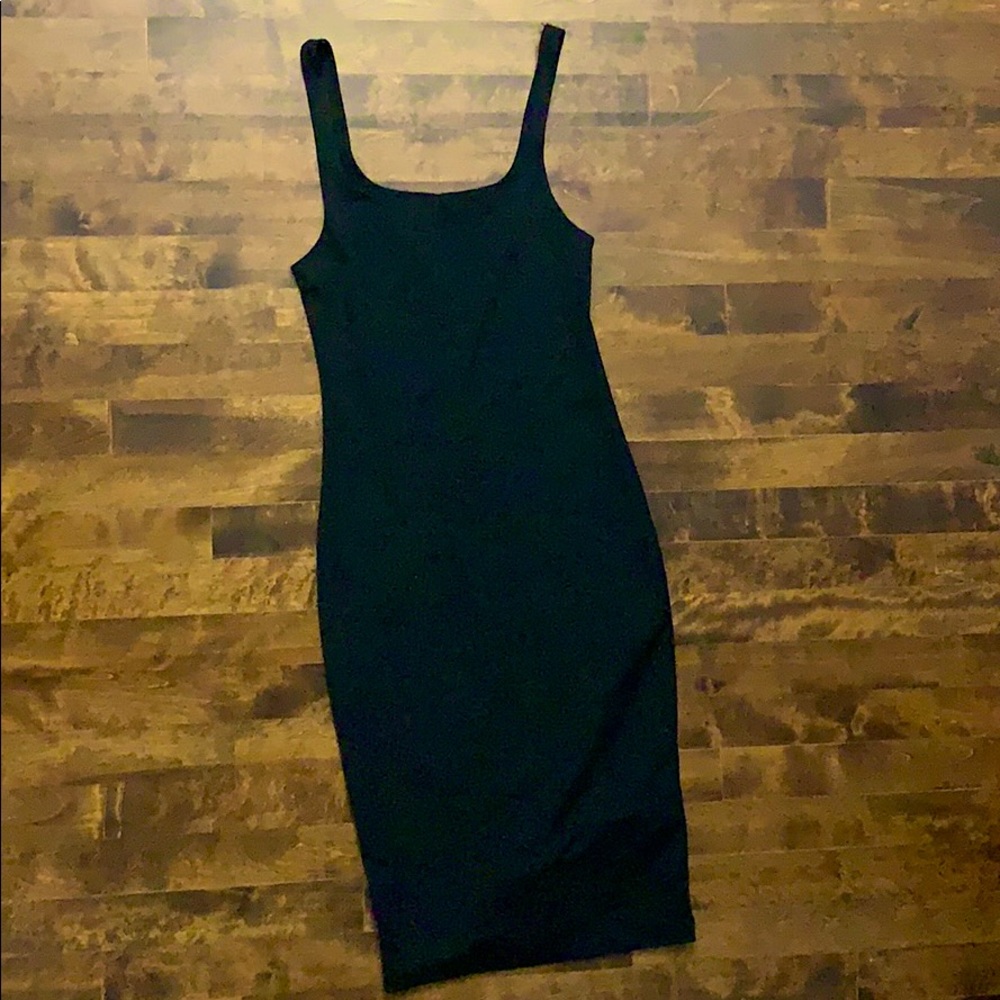 4 for 20! Zara Basics Black Dress
